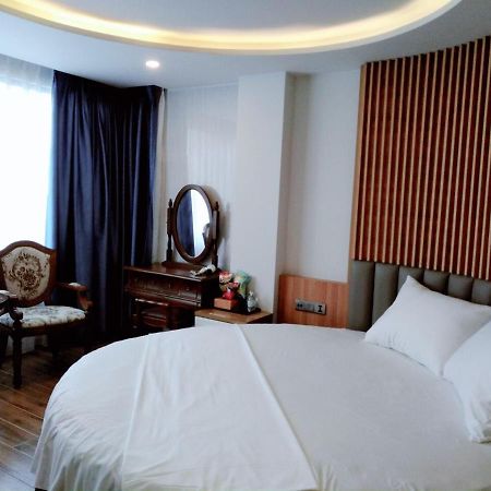 Abay Hotel Nha Trang Exteriör bild