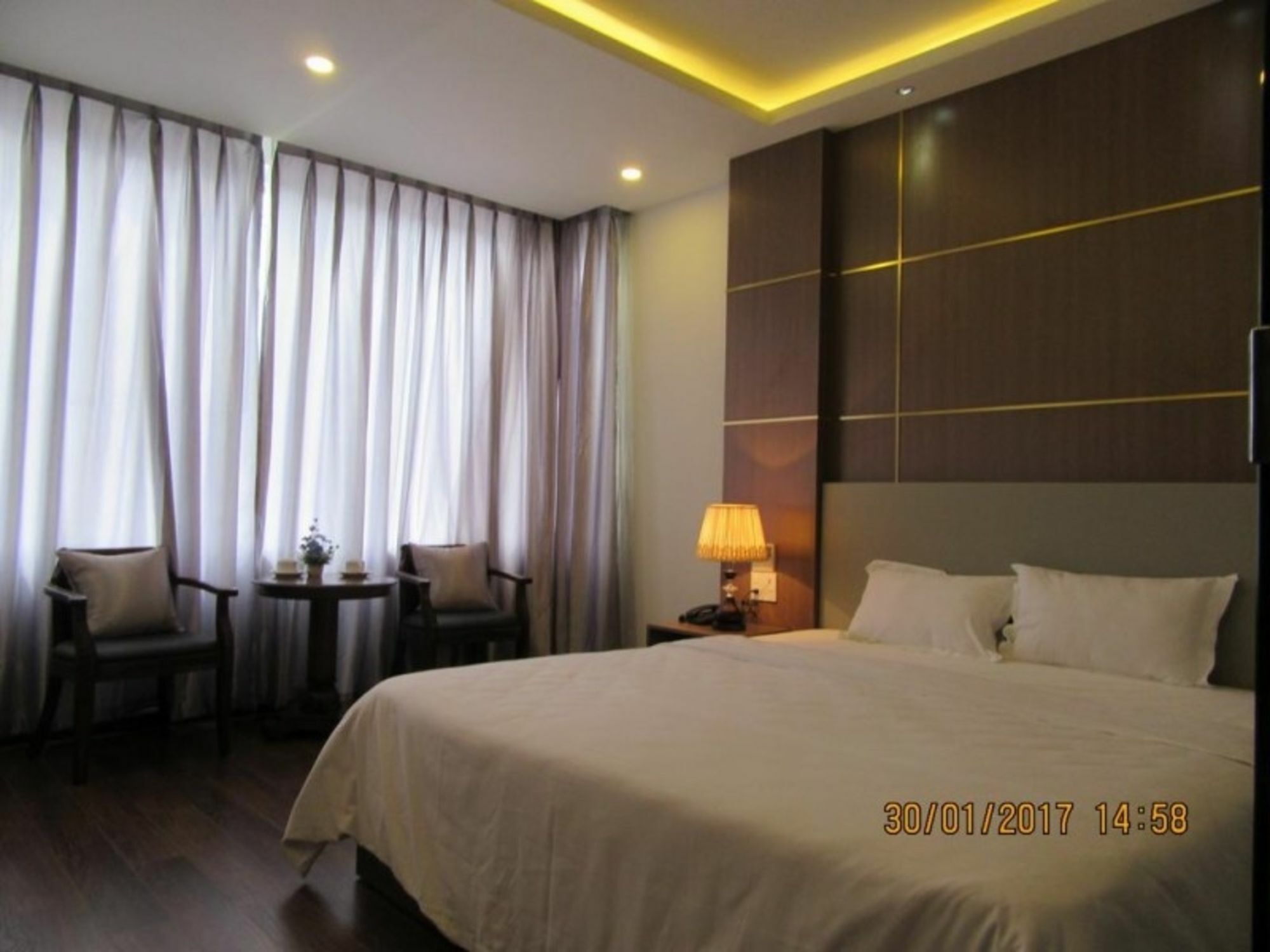 Abay Hotel Nha Trang Exteriör bild