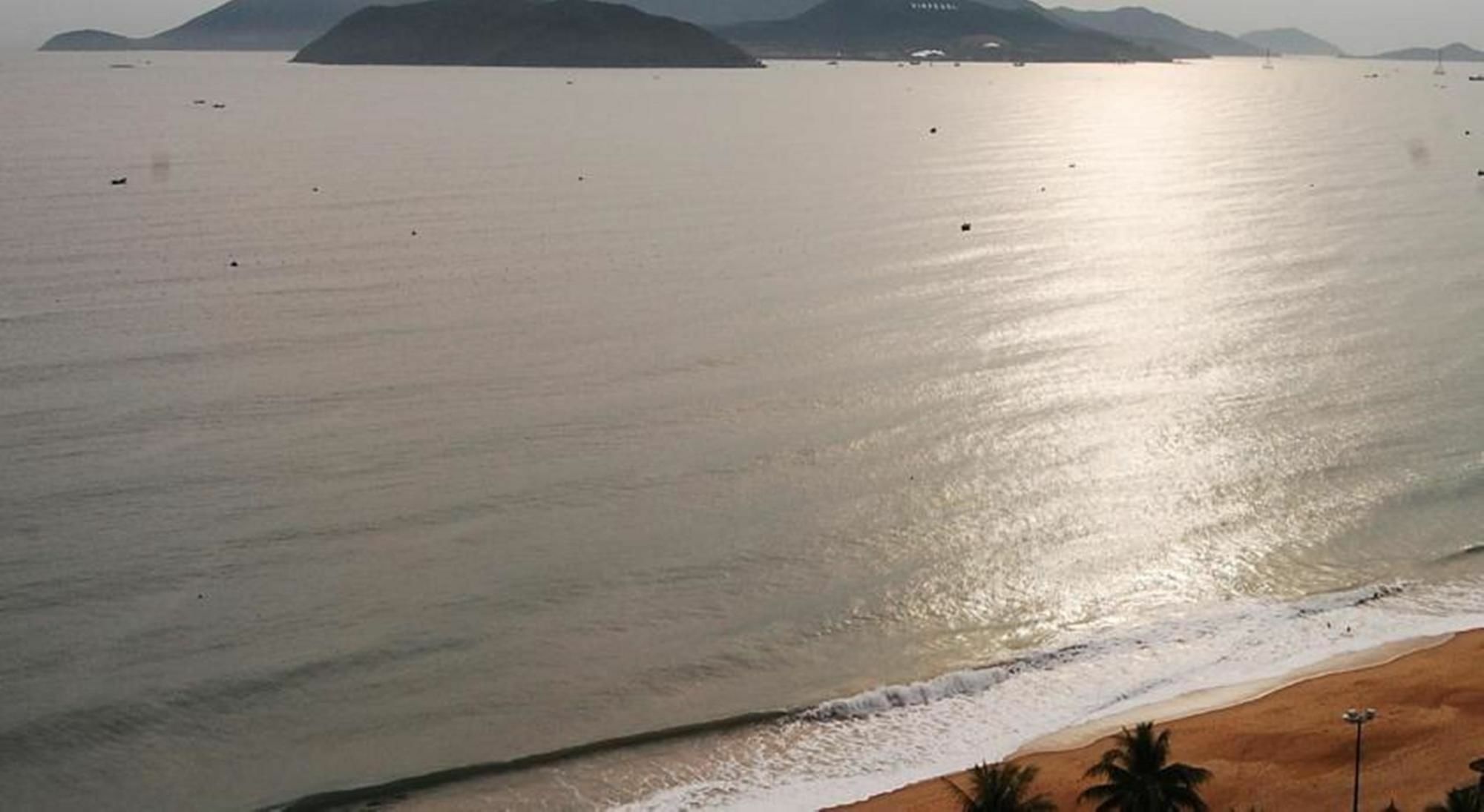 Abay Hotel Nha Trang Exteriör bild