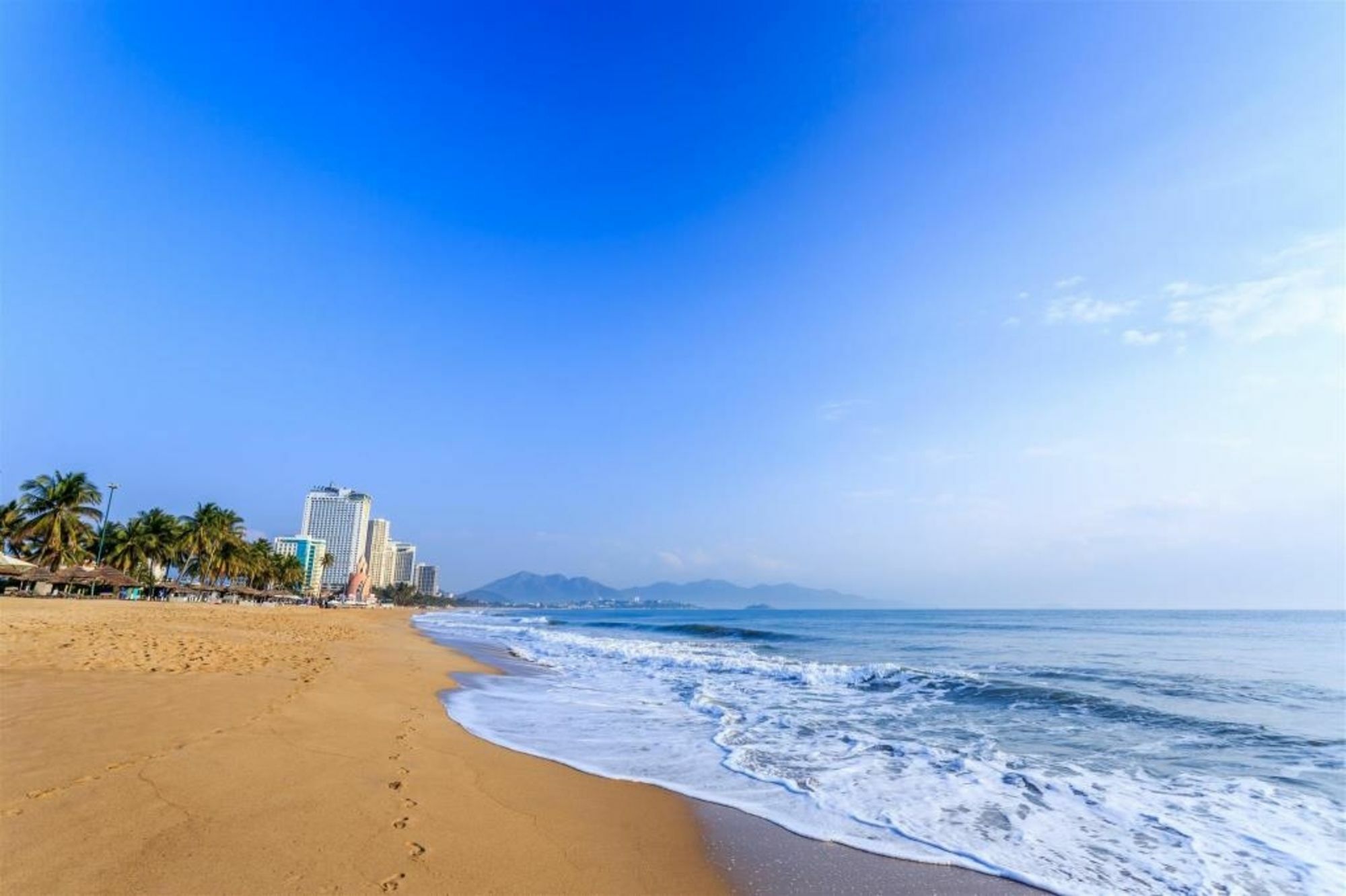 Abay Hotel Nha Trang Exteriör bild